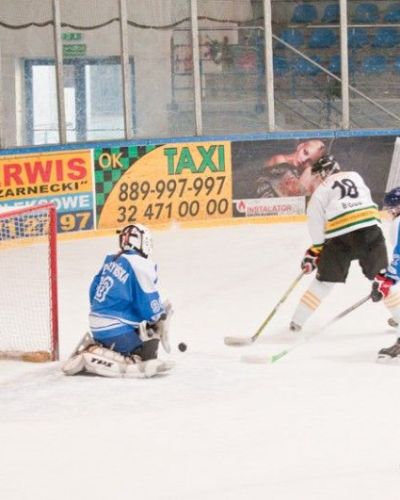 UKH Białe Jastrzębie - Stoczniowiec Gdańsk 4:3