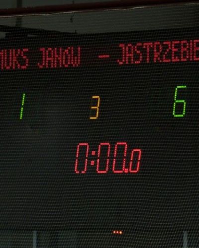 MUKS Naprzód Janów - UKH Białe Jastrzębie 1:6