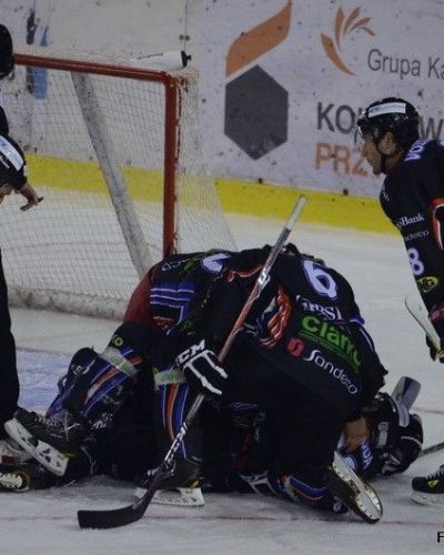 Zagłębie Sosnowiec - Ciarko Sanok 2:3 (12.10.2012)