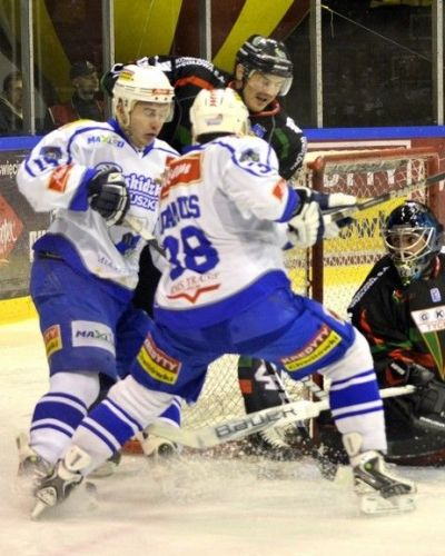 Aksam Unia- GKS Tychy 3:1 (17-02-2013r.)