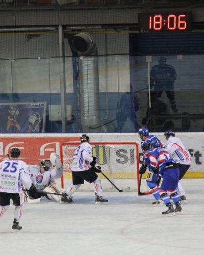 HK Poprad - Ciarko PBS Bank 3-0 (09.08)