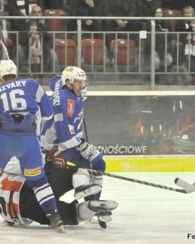 Comarch Cracovia - Unia Oświęcim 4:1 (17.02)  