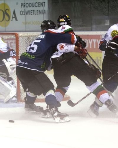 GKS Tychy - Ciarko PBS Bank 4:2 (15.09)