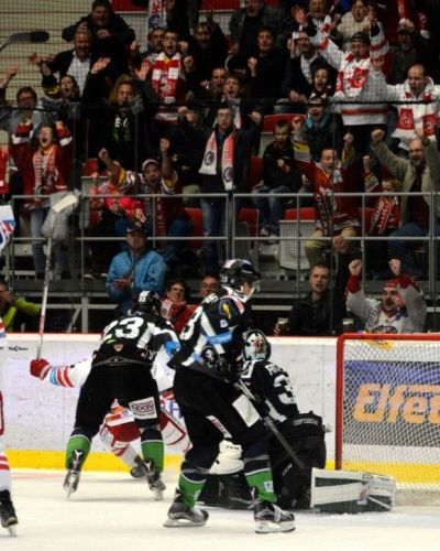 HC Oceláři Třinec - BK Mladá Boleslav 4:3 PK (18.10.15) foto W.Buszta