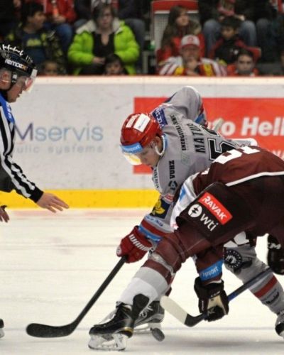 HC Oceláři Třinec - HC Sparta Praga 4-2 (27.11.15) foto: W.Buszta