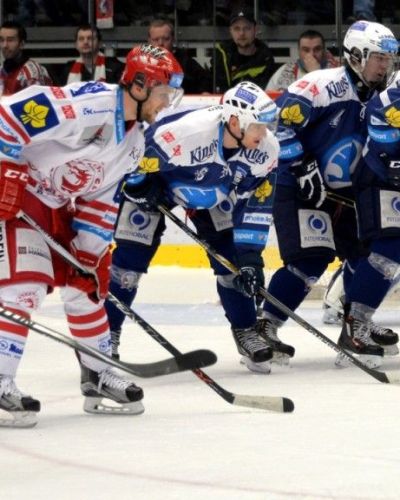 HC Oceláři Třinec - HC Škoda Plzeň 3:2 PK (28.02.16) foto: W.Buszta