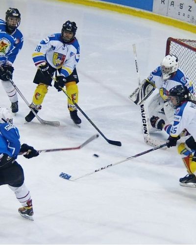 Kobiety: MKHL KTH - MMKS Podhale 17:1 (04.02)