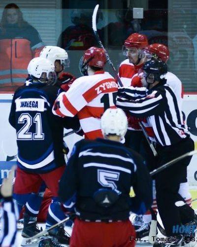 Comarch Cracovia - SMS PZHL Katowice 9:1 (21.11)