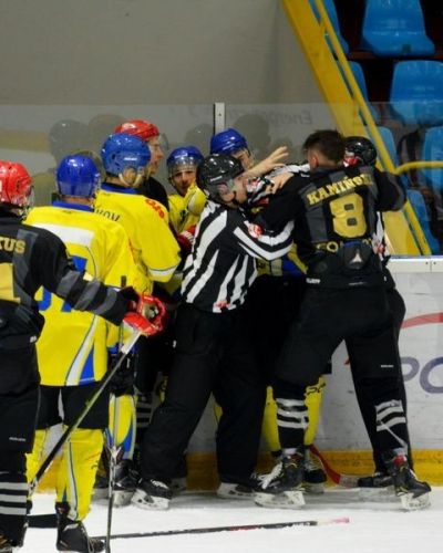 PGE Orlik Opole - Comarch Cracovai 0:10 (06.01)