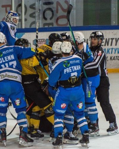 GKS Katowice - Re-Plast Unia 5:0 (25.02)