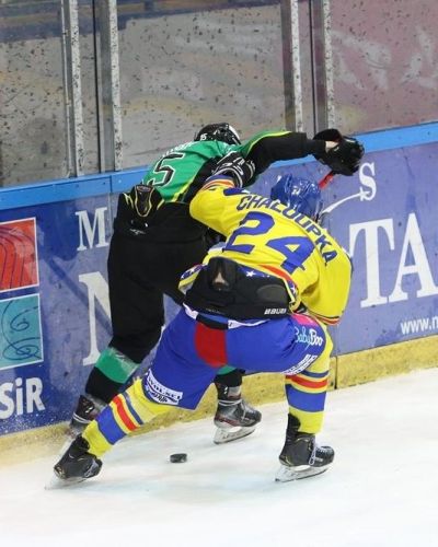 TAURON Podhale - JKH GKS 1 : 2  (01-03)