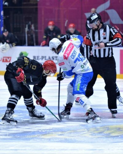 Tauron Unia Oświęcim - Comarch Cracovia 4-1 (29.12.22)