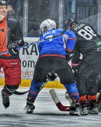 Mecz charytatywny Hokejowej Reprezentacji Artystów Polski [22.11.2025]