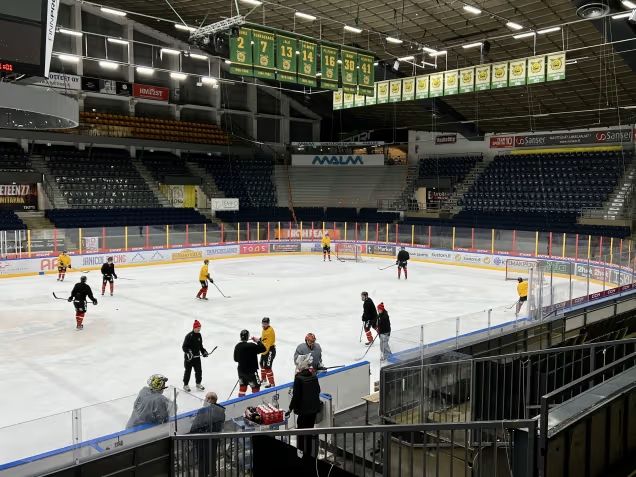 Hakametsän jäähalli (Tampere, FI)