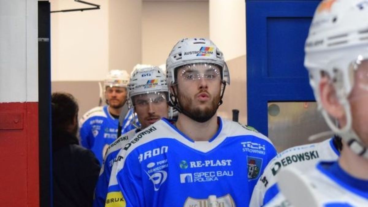 Adrian Prusak, napastnik Re-Plast Unii Oświęcim (fot. Alan Mordarski)
