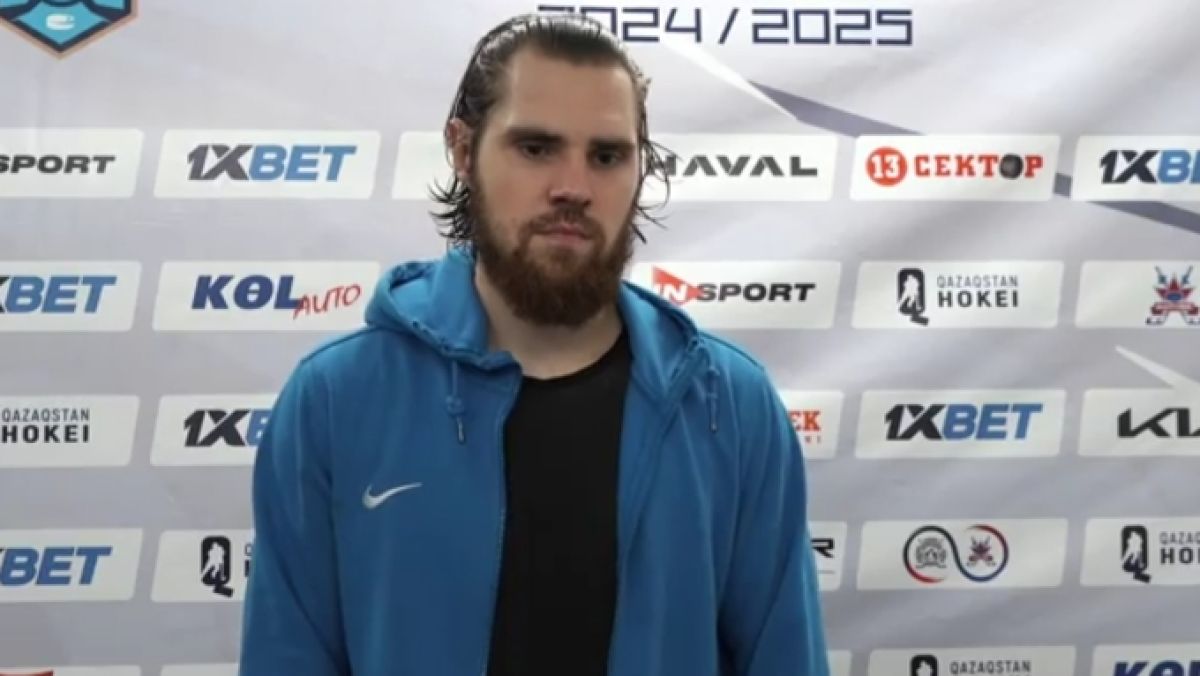 Kazachski hokeista Aleksiej Zubow