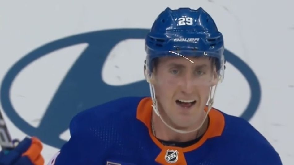 Brock Nelson (New York Islanders).