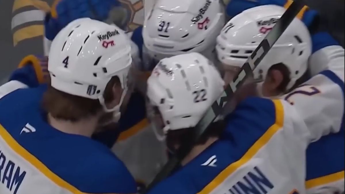 Radość zawodników Buffalo Sabres