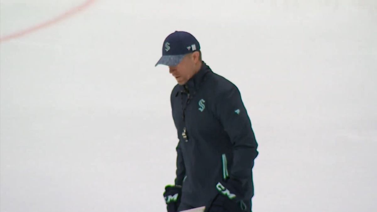 Dave Hakstol zwolniony z posady pierwszego trenera Seattle Kraken