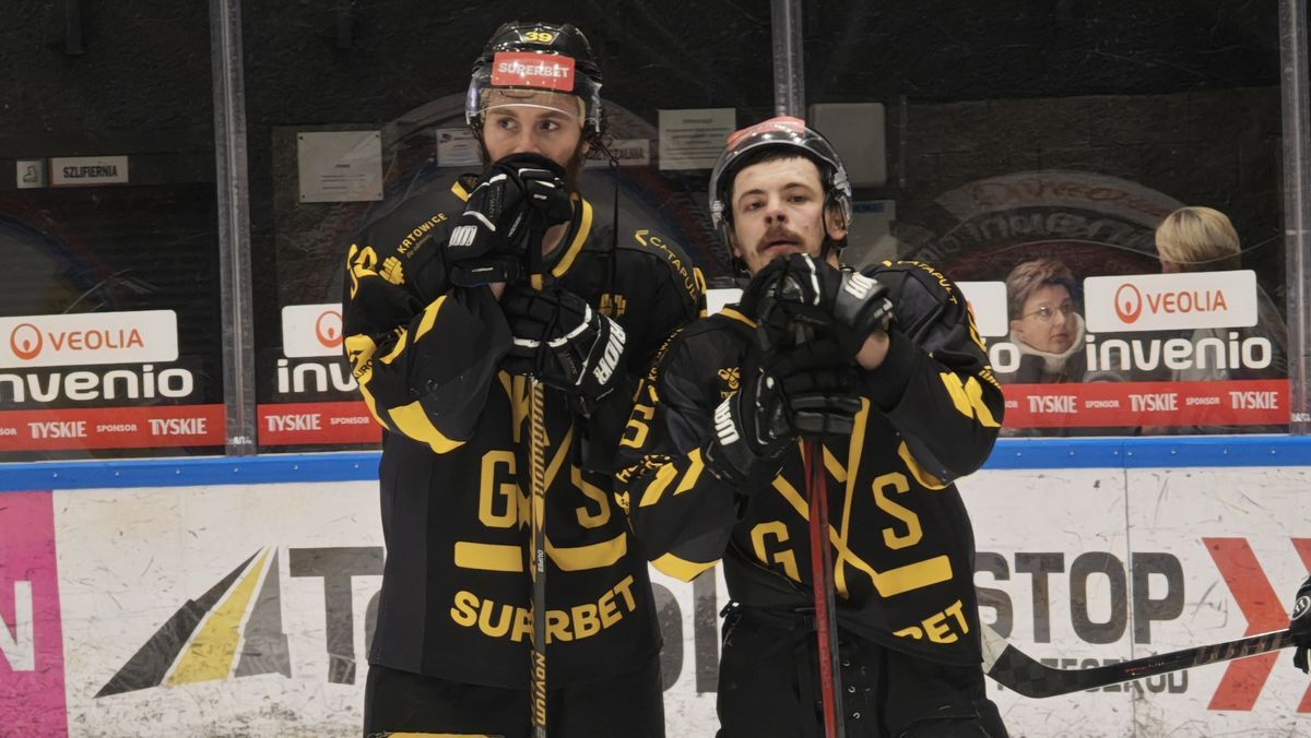 Jean Dupuy i Patryk Wronka po przegranym finale w Tychach [foto: Hokej.Net]