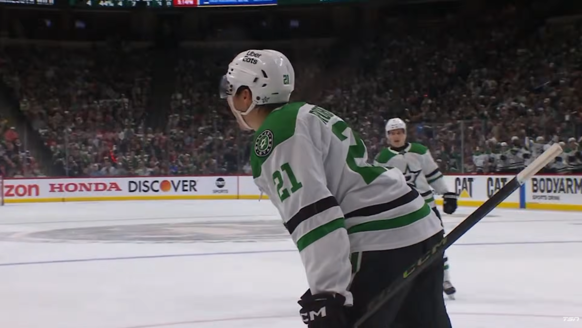 12 milionów dolarów i koniec spekulacji. Gwiazda NHL zostaje w Dallas