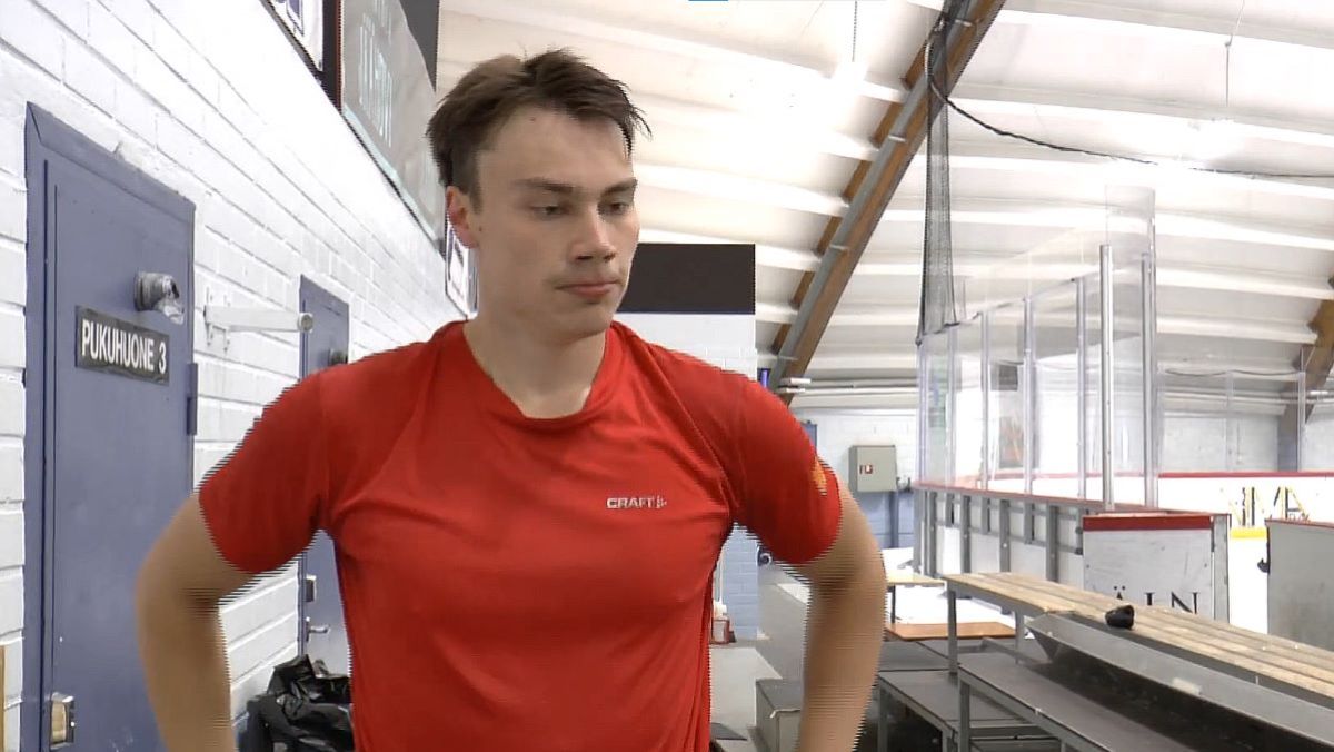 Fińskie wzmocnienie torunian. To rosły defensor