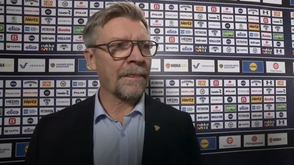 Jukka Jalonen (trener reprezentacji Finlandii).