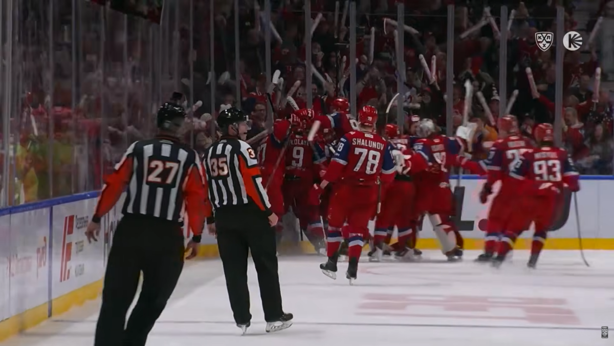 Powrót z piekła w KHL! Obrońcy tytułu dokonali niemożliwego