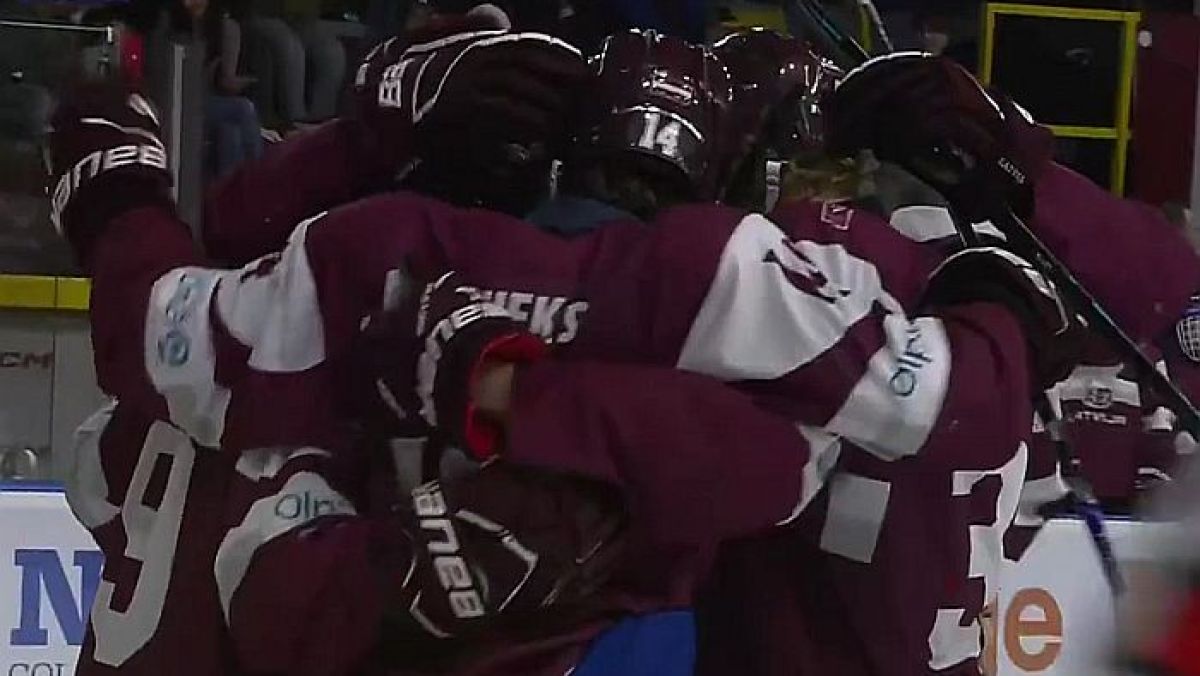 MŚ U18: Historyczna sensacja! Kopciuszek wyrzucił potęgę z turnieju