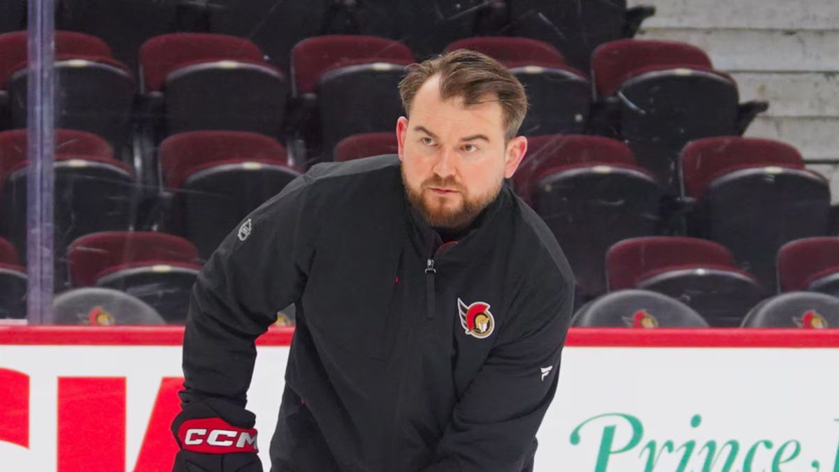 Maciej Szwoch na treningu Ottawy Senators / Foto: nhl.com/senators