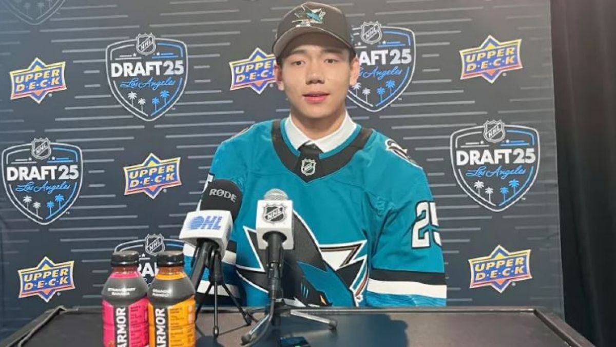 Simon Wang, San Jose Sharks, screen YT