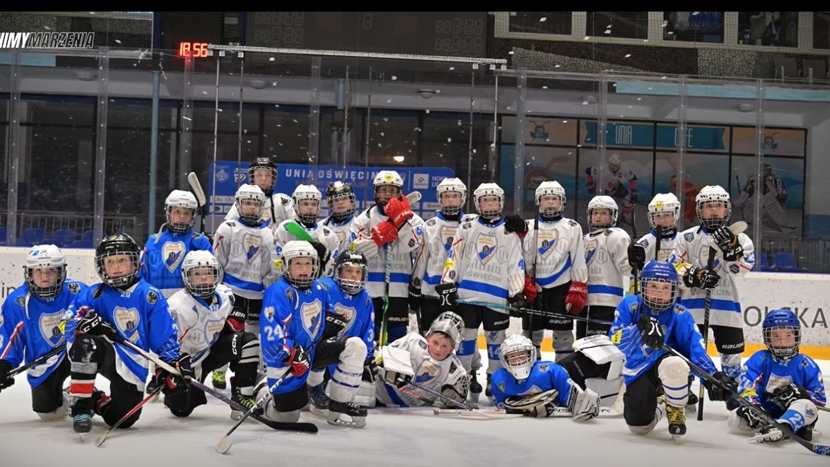 Chcą gonić marzenia! Młodzi hokeiści zbierają pieniądze na udział w zagranicznych turniejach