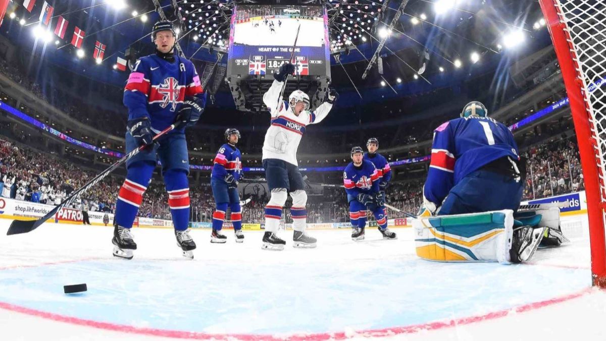 Wielka Brytania vs Norwegia (fot. iihf.com)