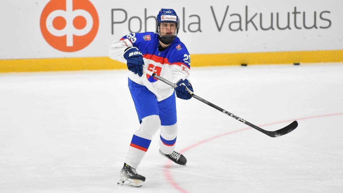 Patryk Zubek, nowotarżanin w reprezentacji Słowacji (Foto: IIHF.com)